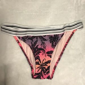 VICTORIA’S SECRET Sunset, palm tree BIKINI BOTTOM